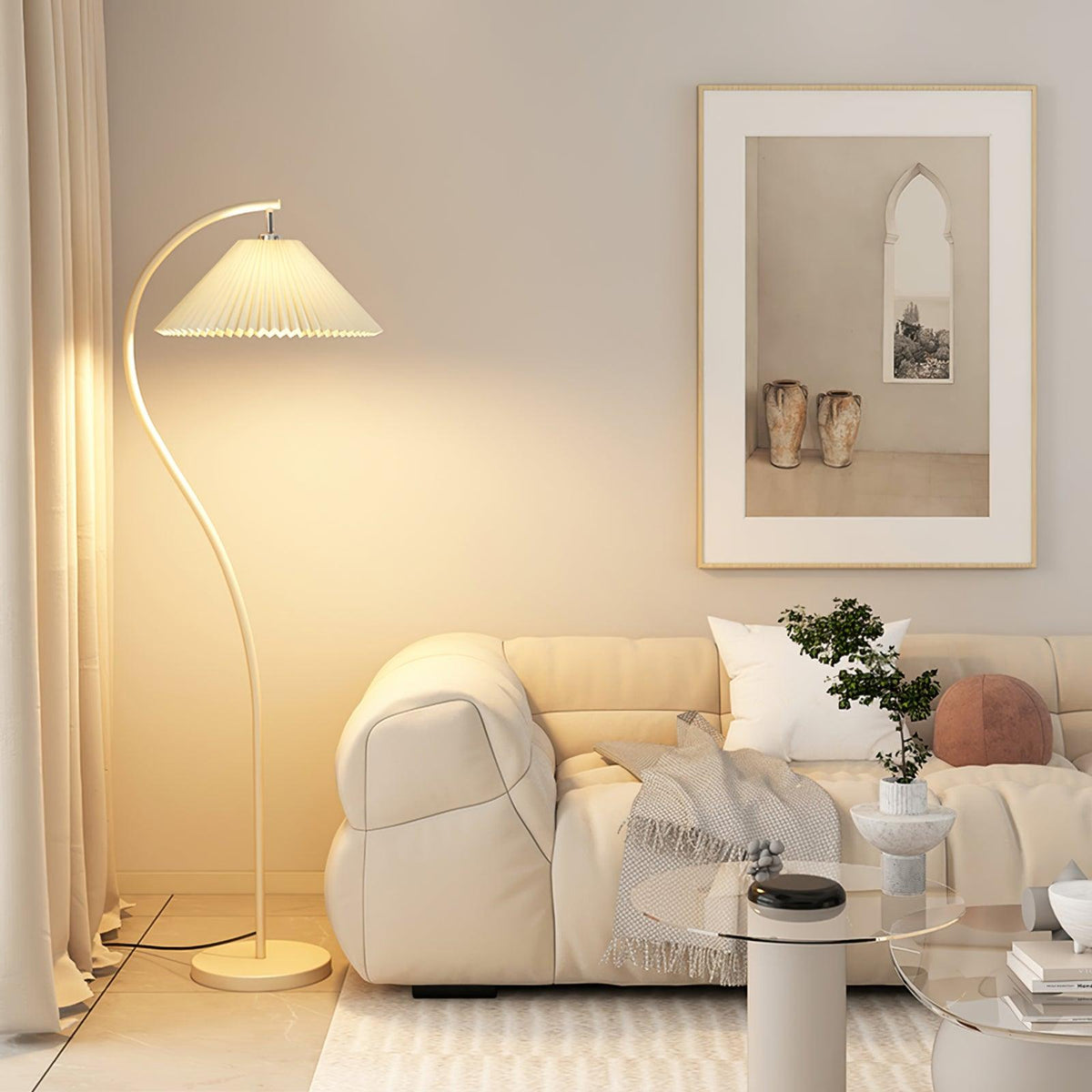 Mytalils modern böjda golvlampa i tyg