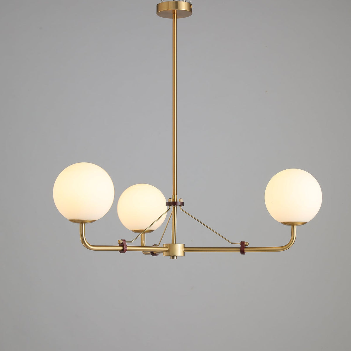 Oriarelle-kattokruunu, messinkiä, pallokuvut, Savanna Elegant
