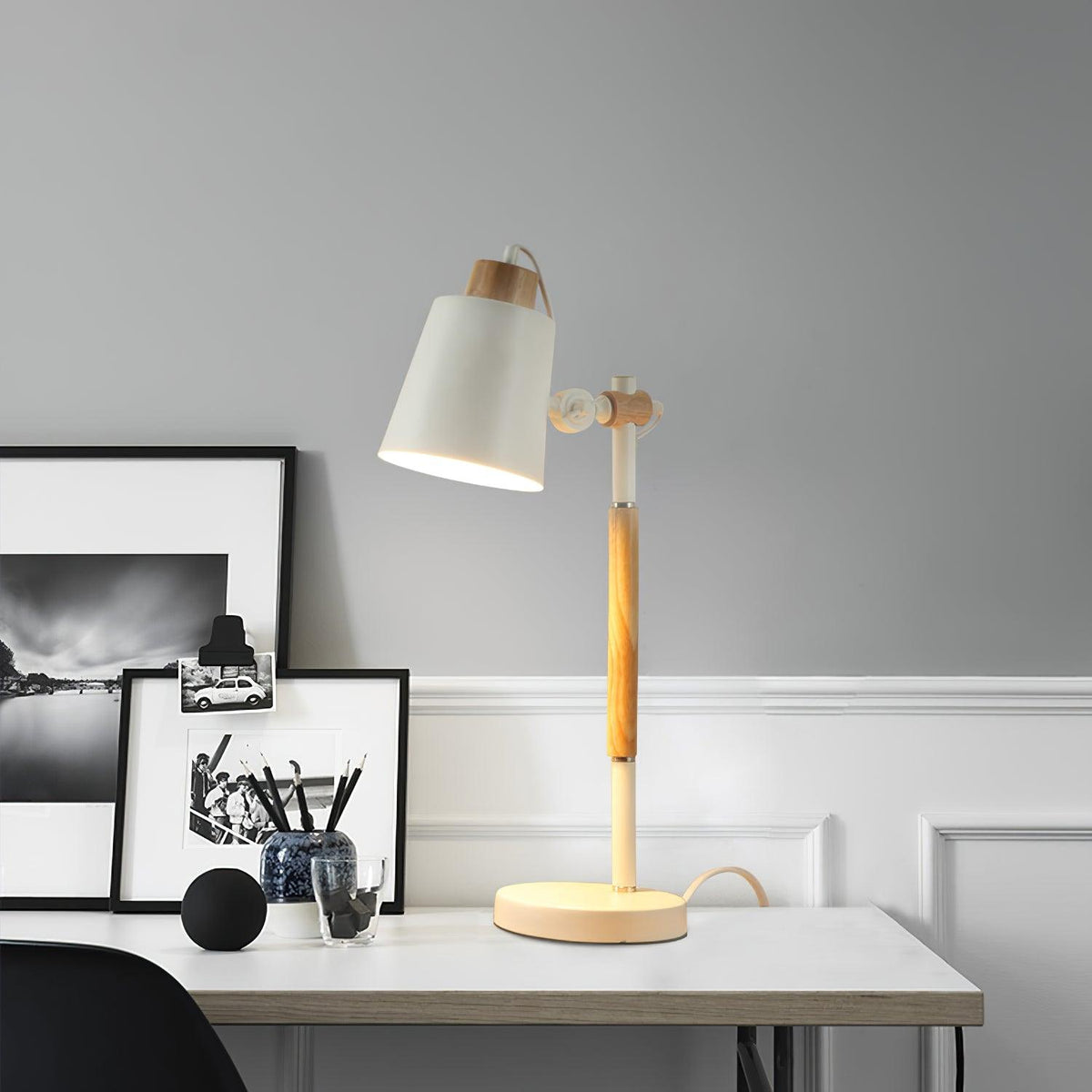 Candeeiro de mesa minimalista Addyson