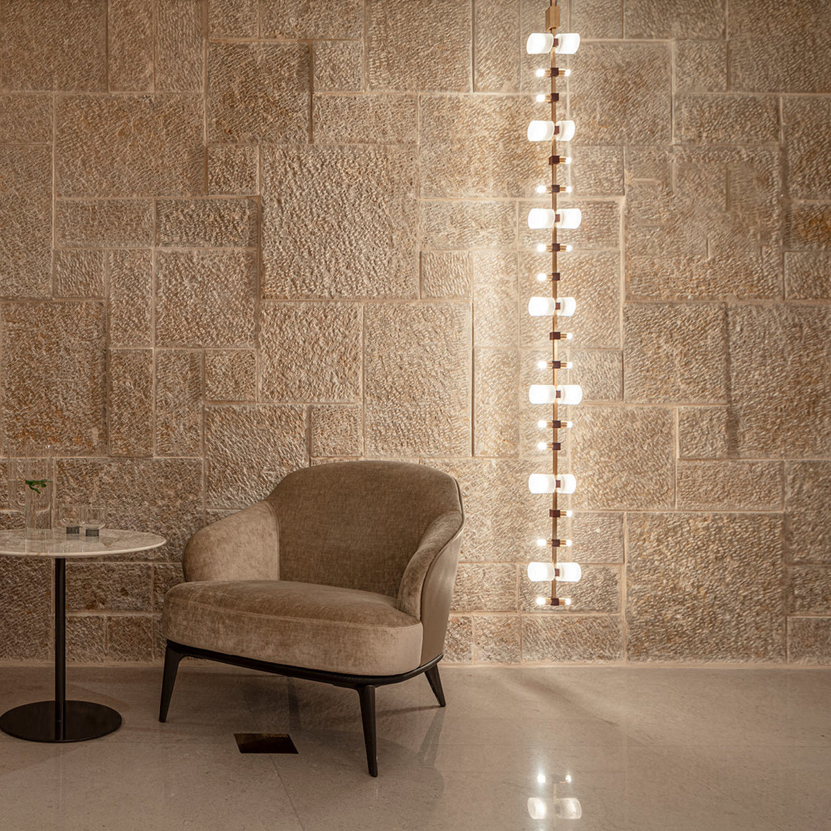 Rivisise-riippuvalaisin