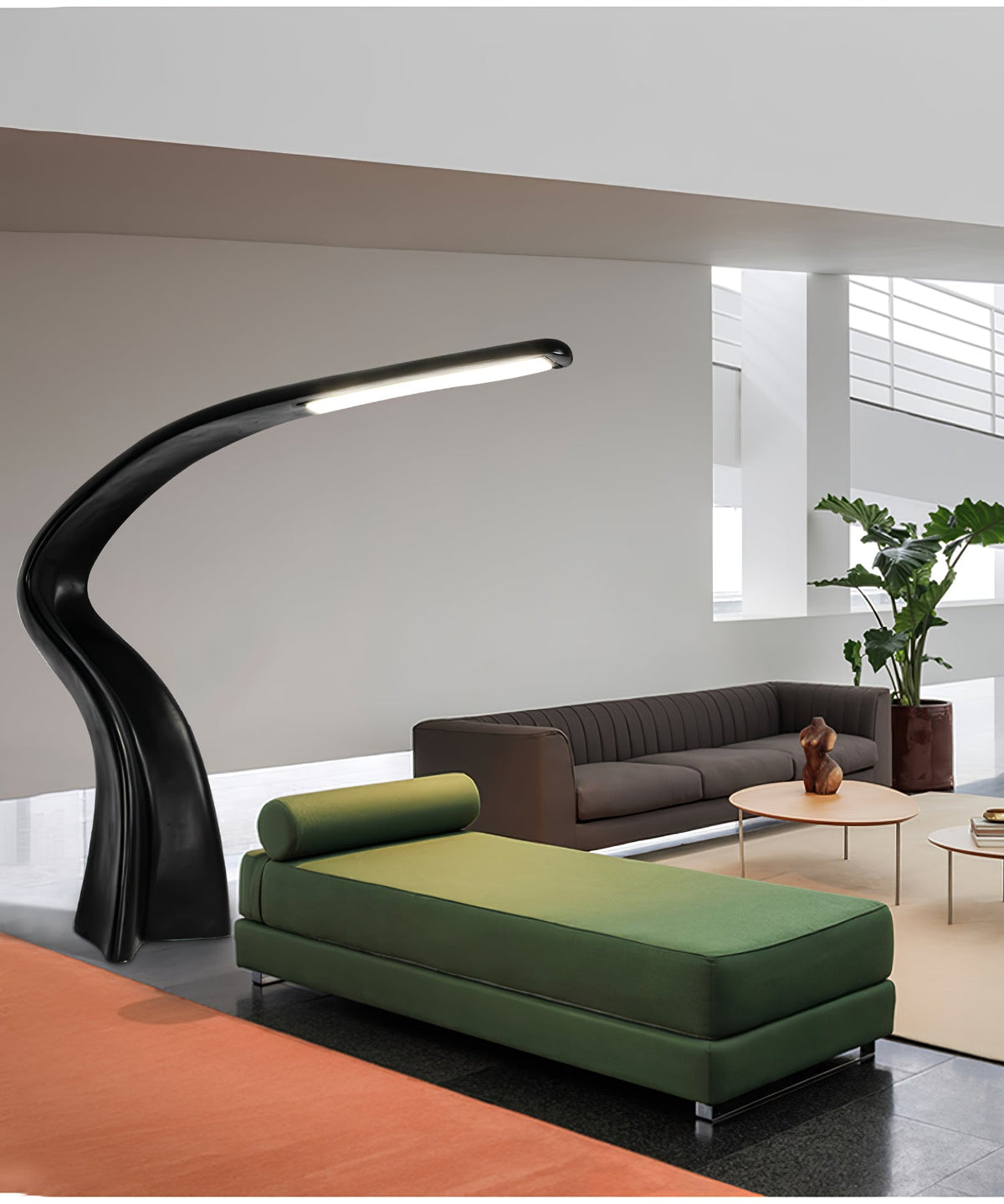 Modern svart golvlampa