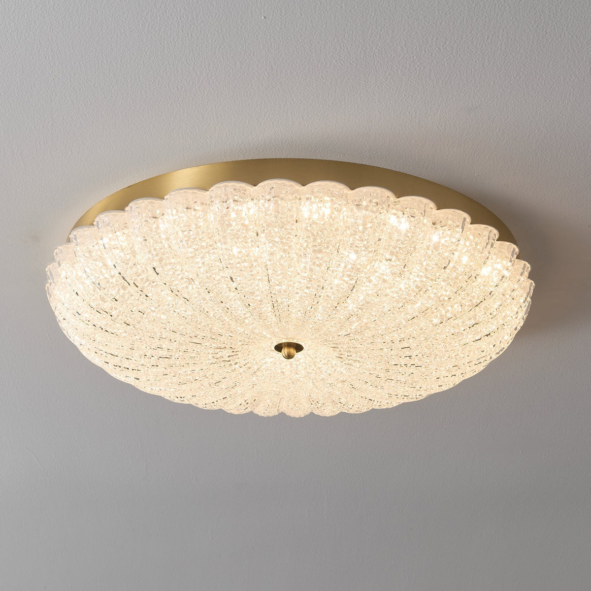 Celeria førsteklasses nordisk kunstloftlampe i messing og glas