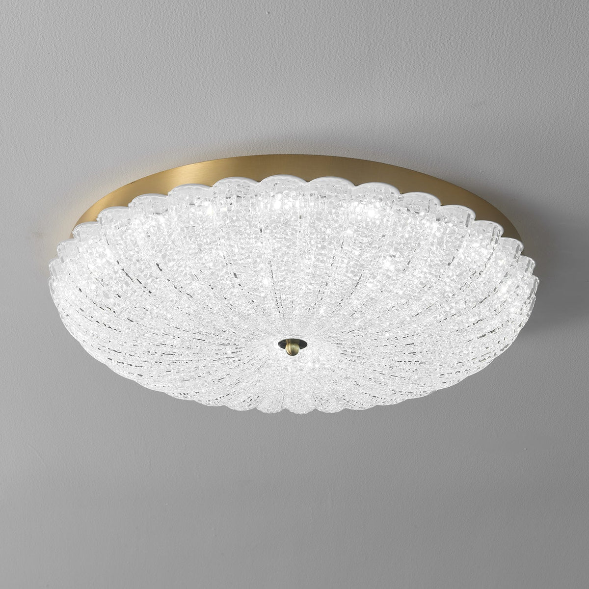 Celeria førsteklasses nordisk kunstloftlampe i messing og glas