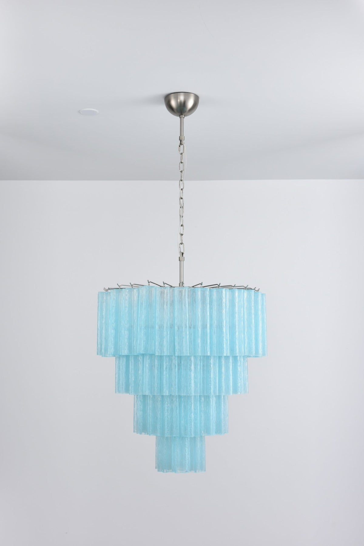 Candelabro Velanora elegante, vintage, em vidro em cascata e camadas