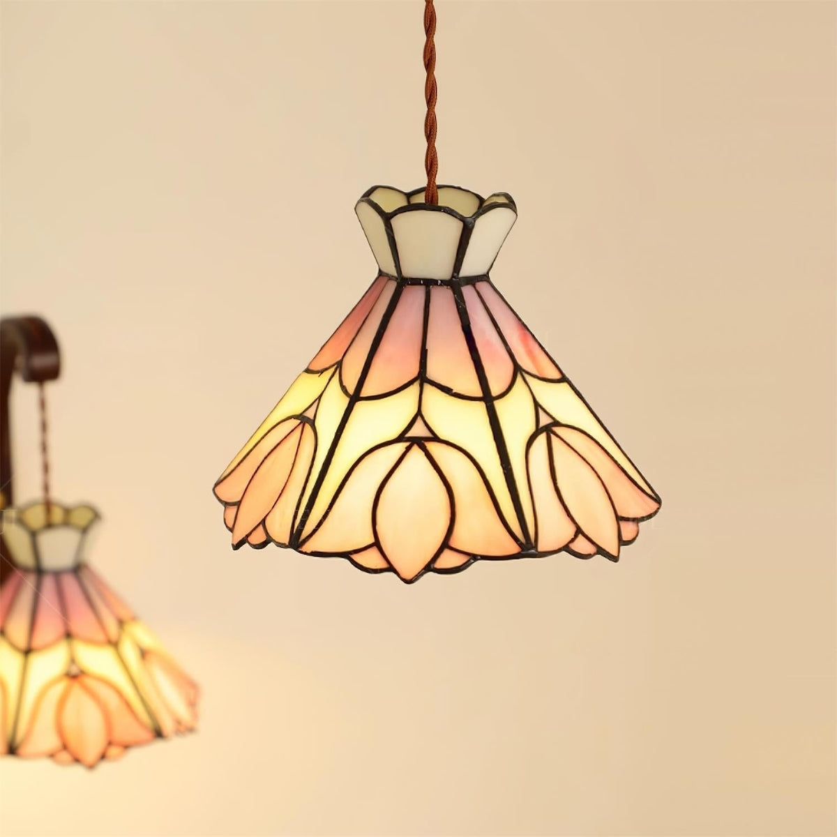 Rosependellamper i glas