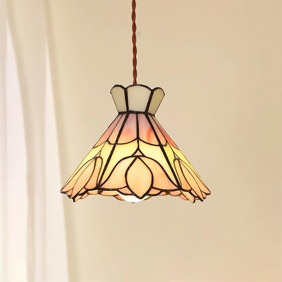 Rosependellamper i glas