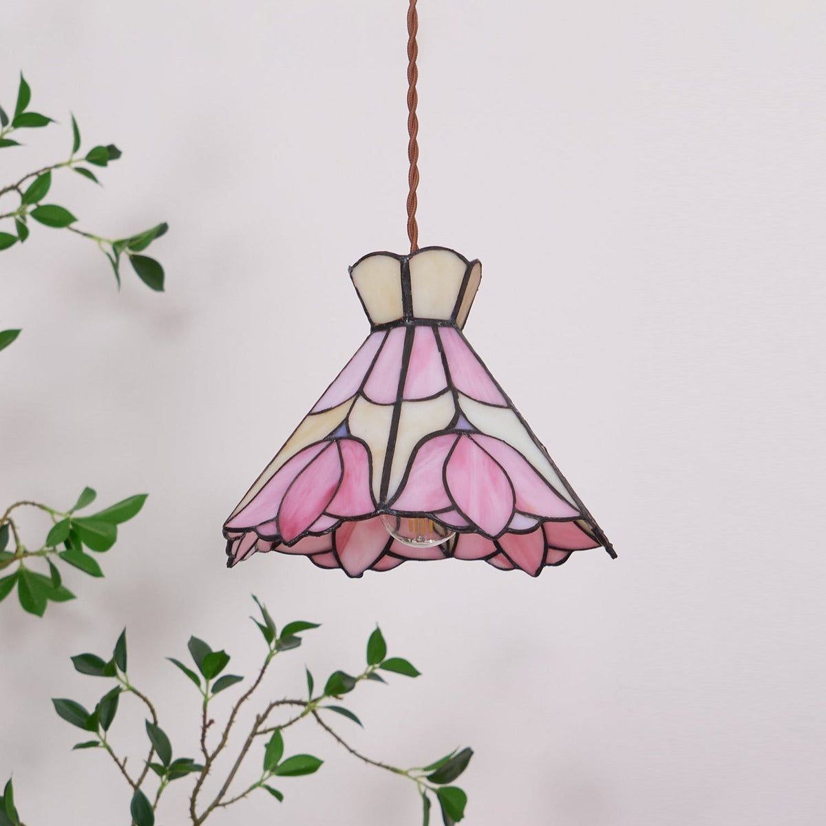 Rosependellamper i glas