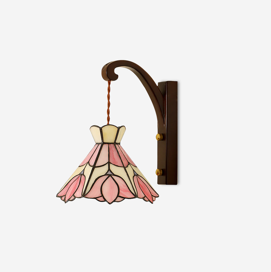 Candeeiro de parede com corpo de madeira e abat-jour de vidro Tiffany floral rosa, arte vintage