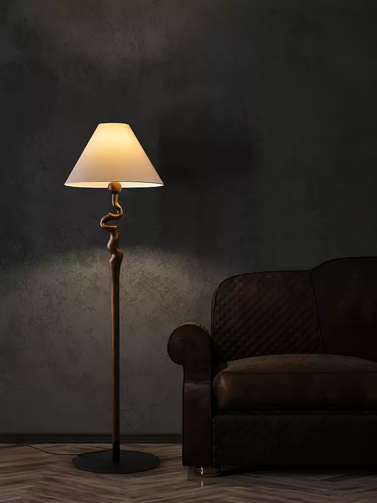Avloril kunstnerisk gulvlampe i træ