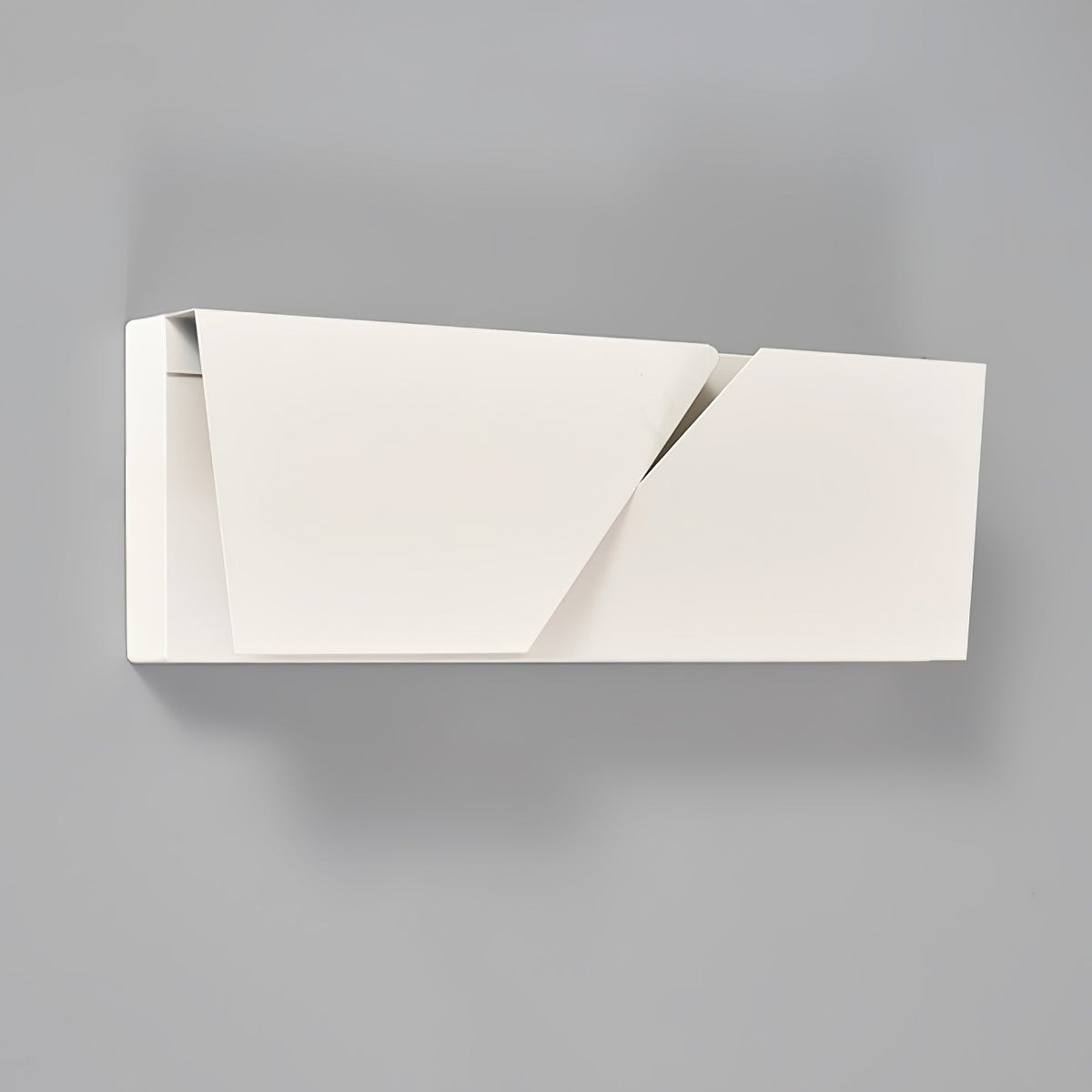 Deloza Shadows Rechargeable Grand Sconce Wall lamp