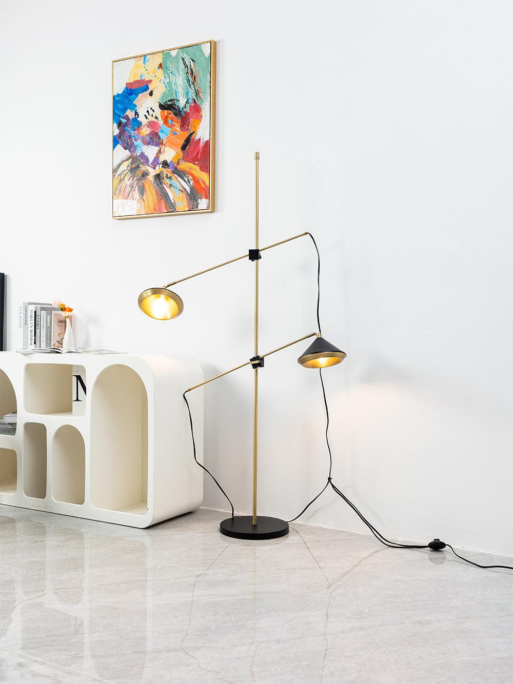 Mylirir art deco-gulvlampe i messing