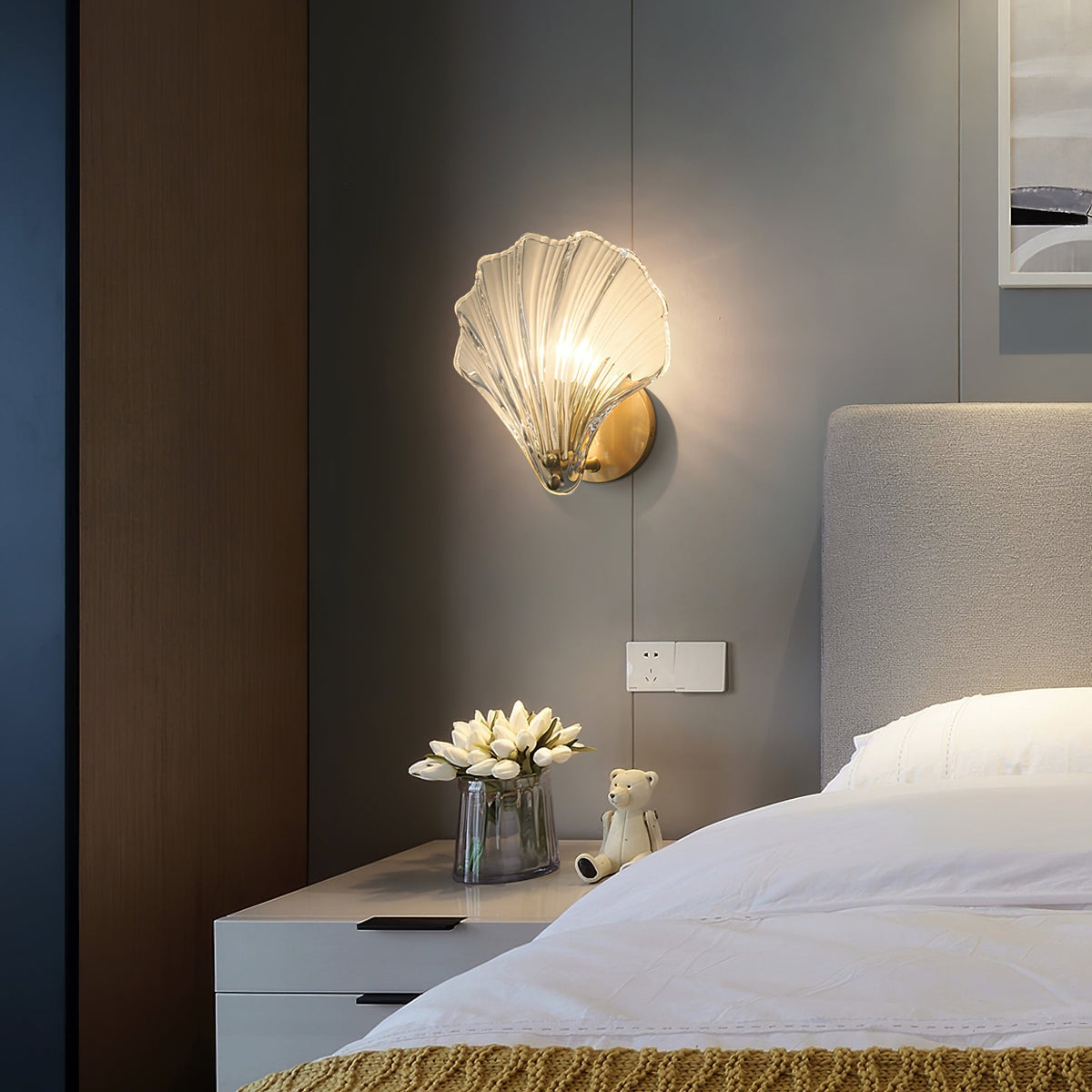 Candeeiro de parede Neo Premium Elegance em latão e vidro