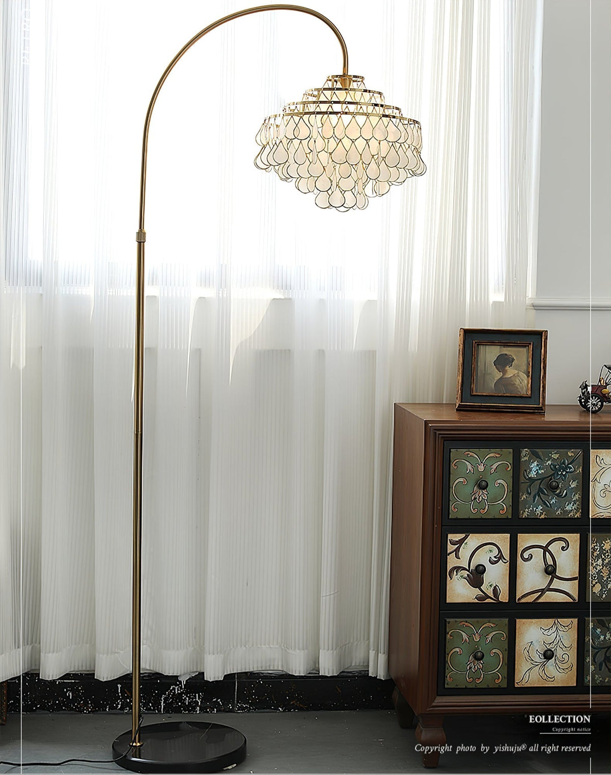 Luksus-gulvlampe med skal Emily