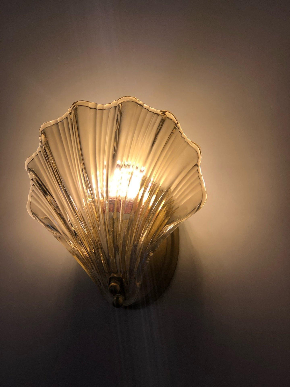 Candeeiro de parede Neo Premium Elegance em latão e vidro