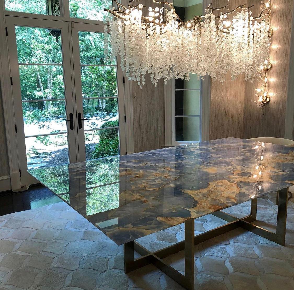 Candeeiro suspenso Miralyn em cristal com gotas de orvalho