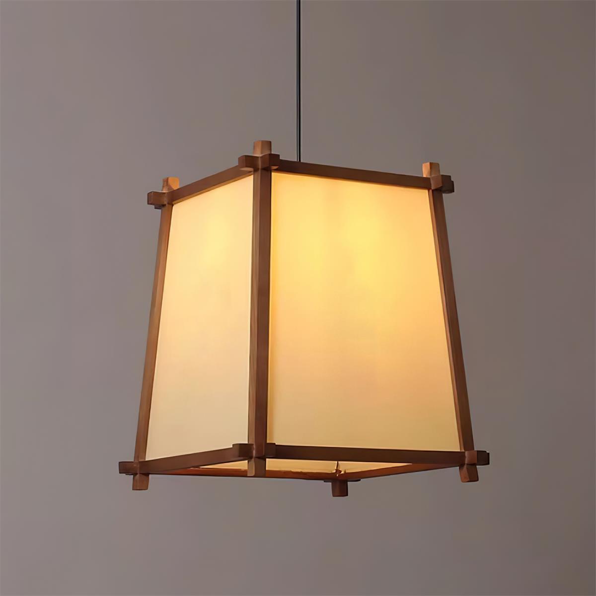 Ritta-pendellampe med stof og geometrisk ramme