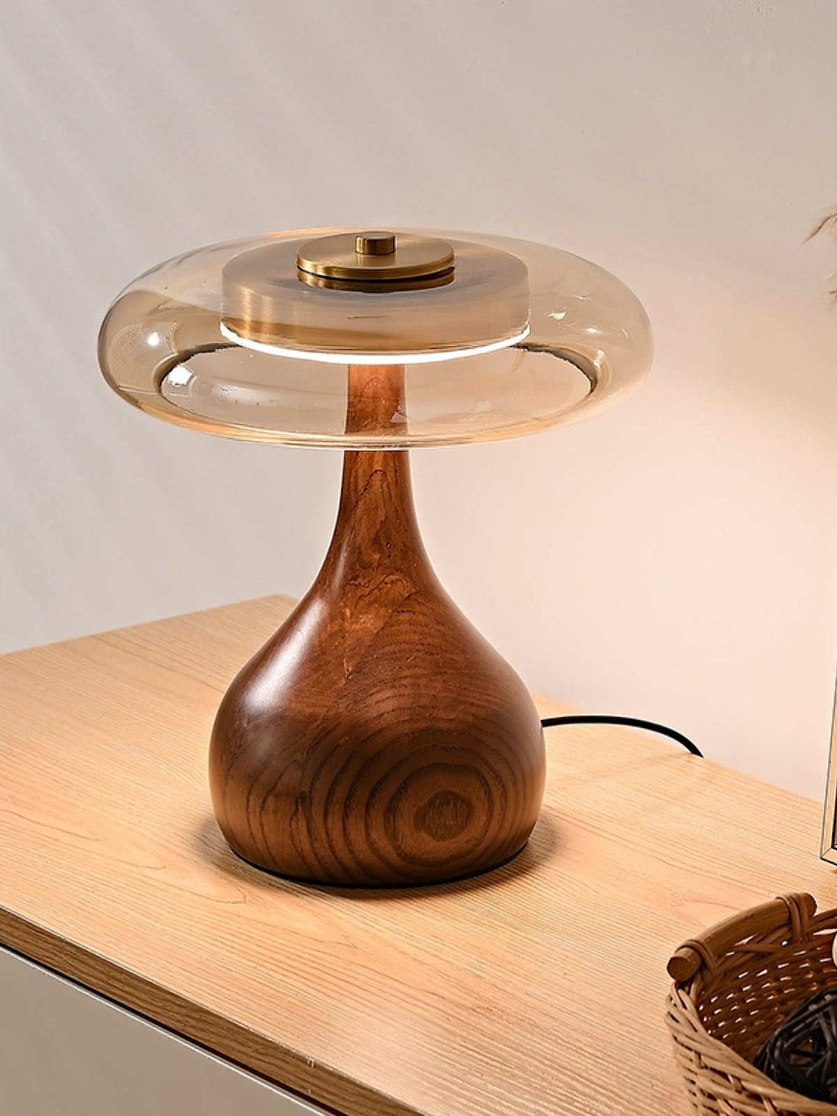 Bux modern bordslampa i trä