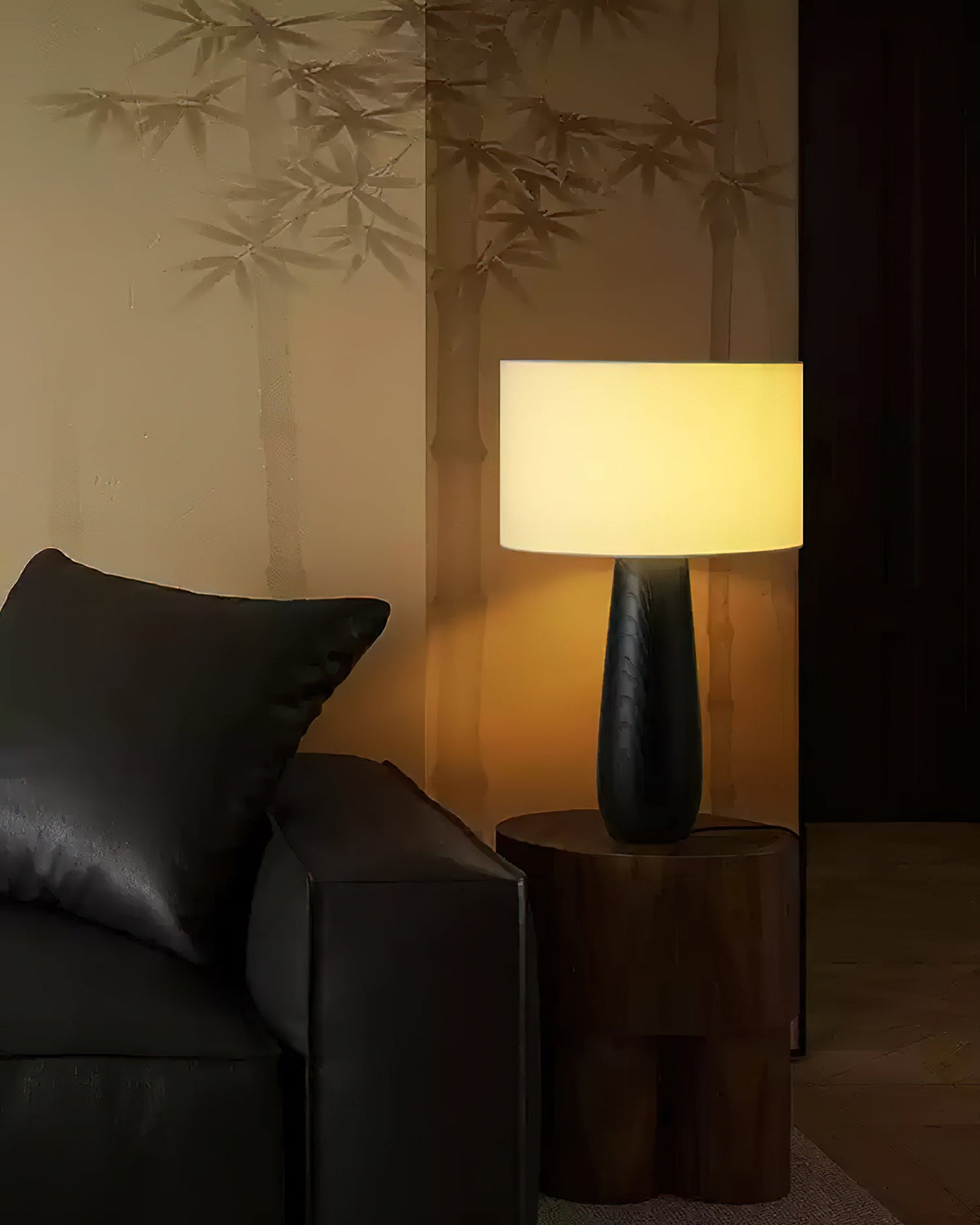 Aero nordisk bordslampa i tyg