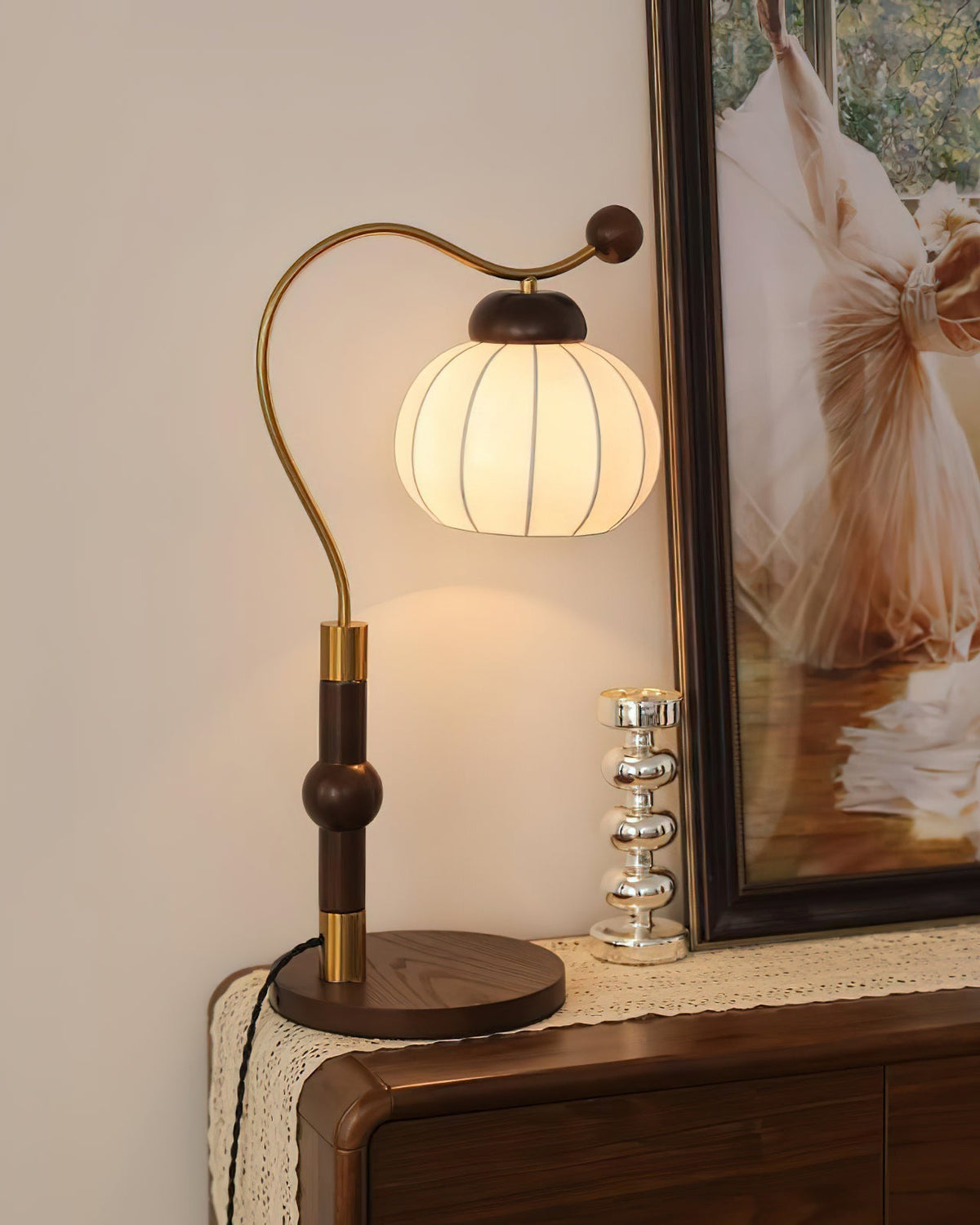 Zyran retrobordlampe i silke og træ