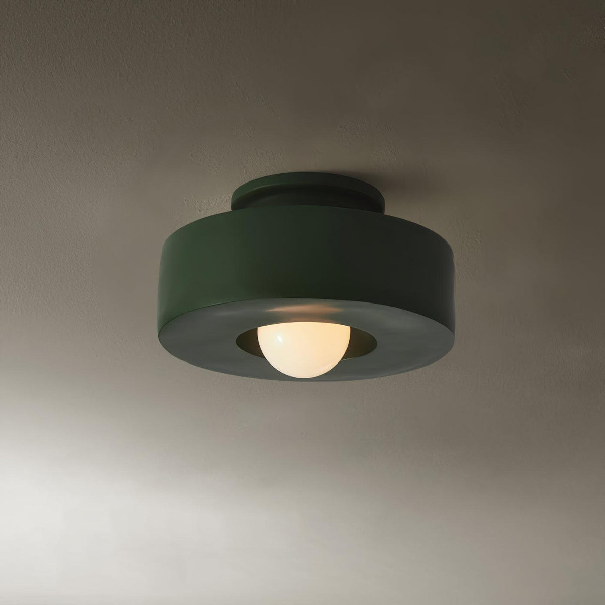 Celelian Simon-loftslampe i cylindrisk resin