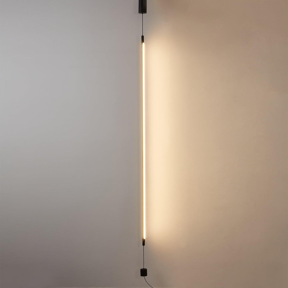 Candeeiro de pé minimalista Vedaian