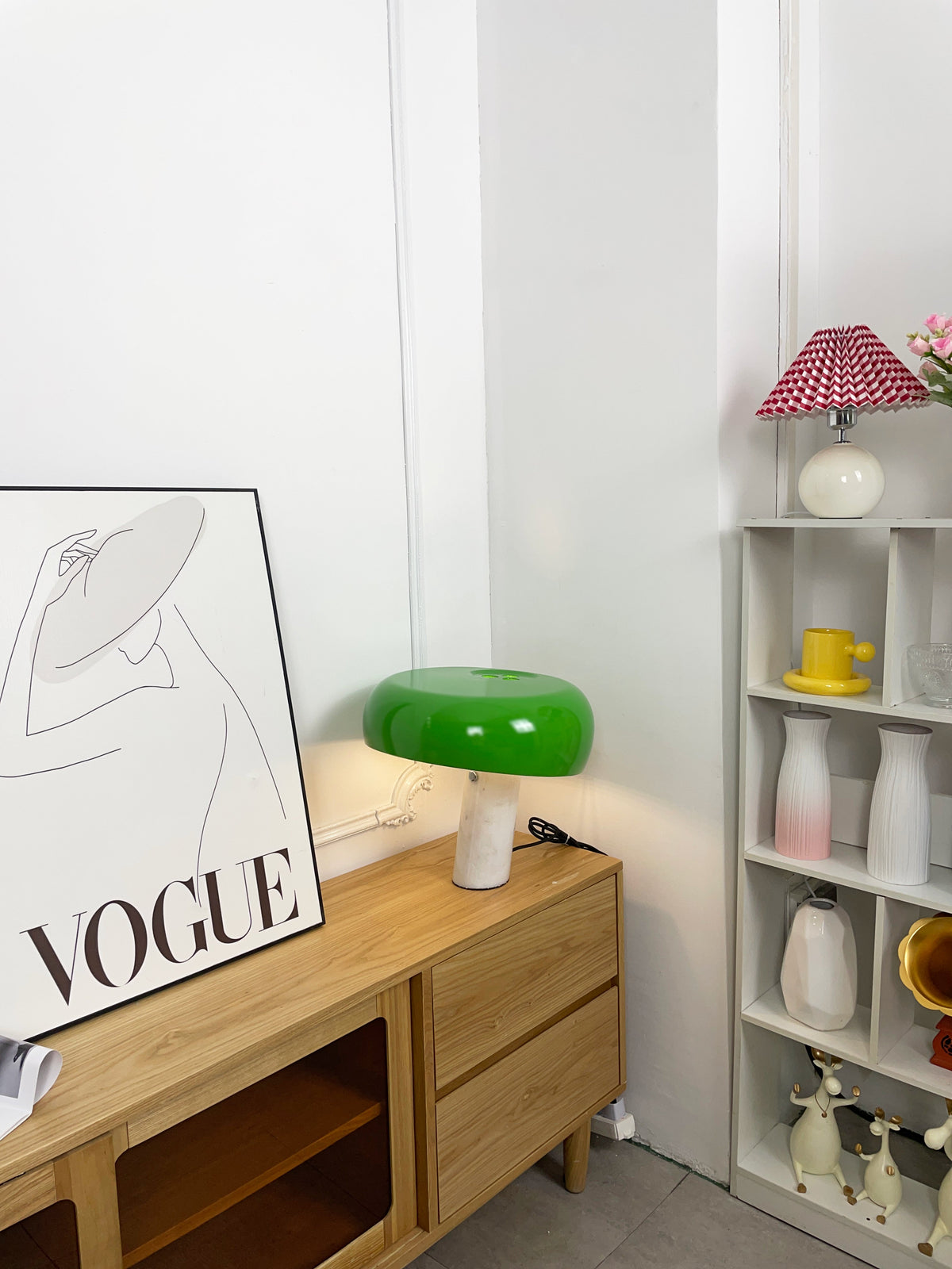 Nucleus Marble Table Lamp