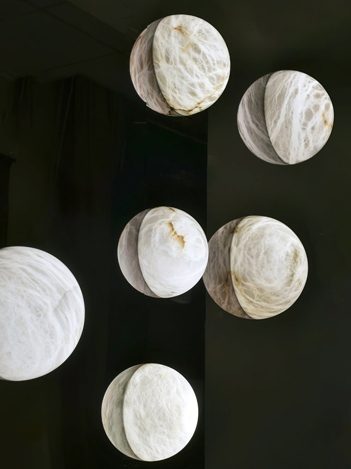 Albiaria-wabi-sabi-alabasteriseinävalaisin