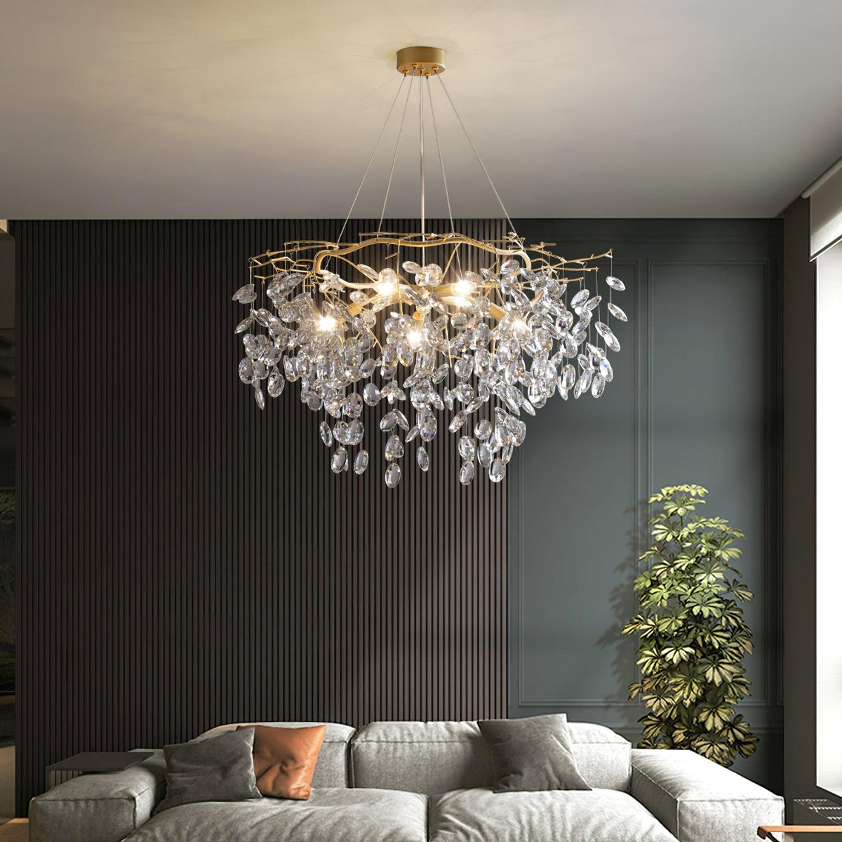 Luxirian kristallkrona med gyllene grenar och LED