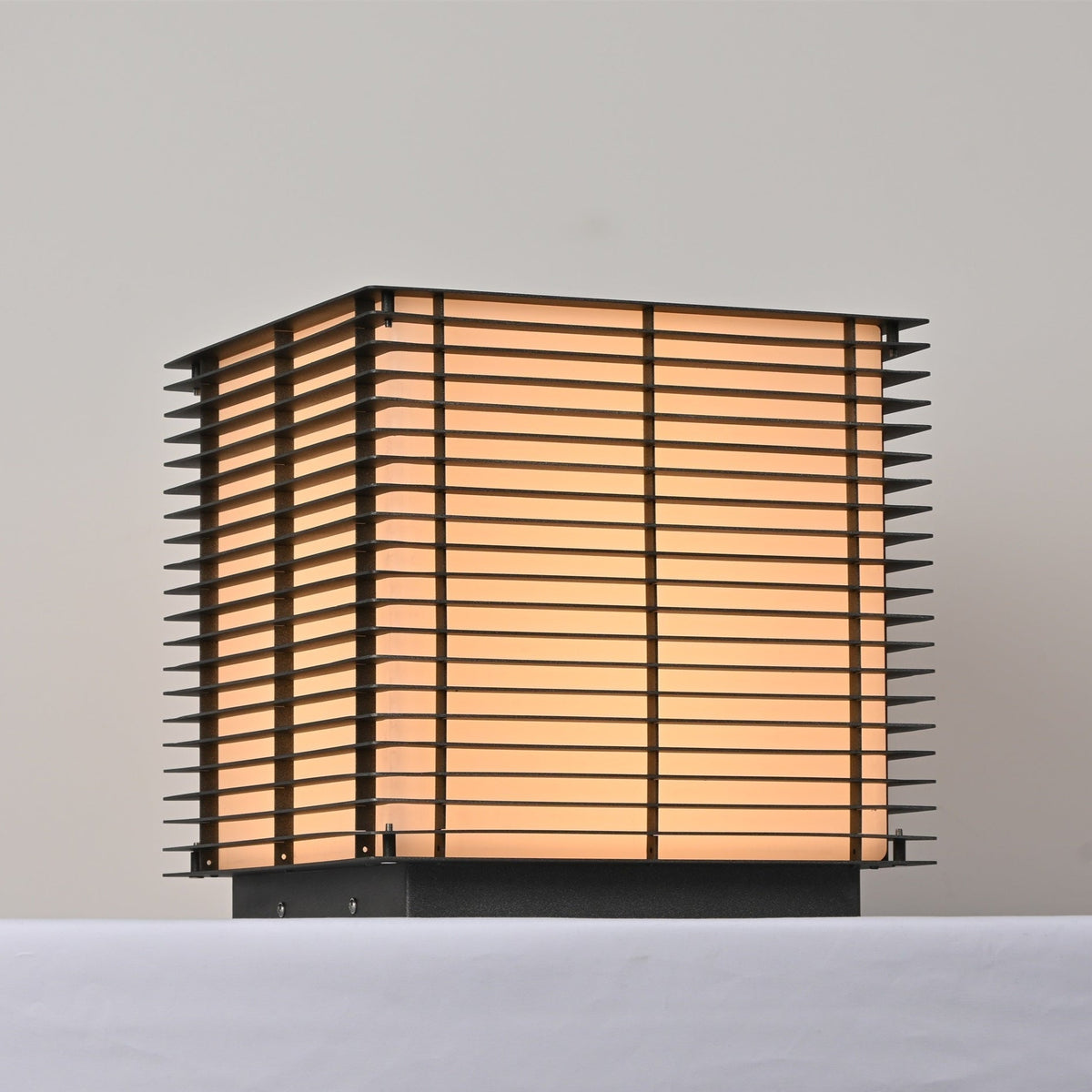 Candeeiro solar de exterior com grelha Eryon