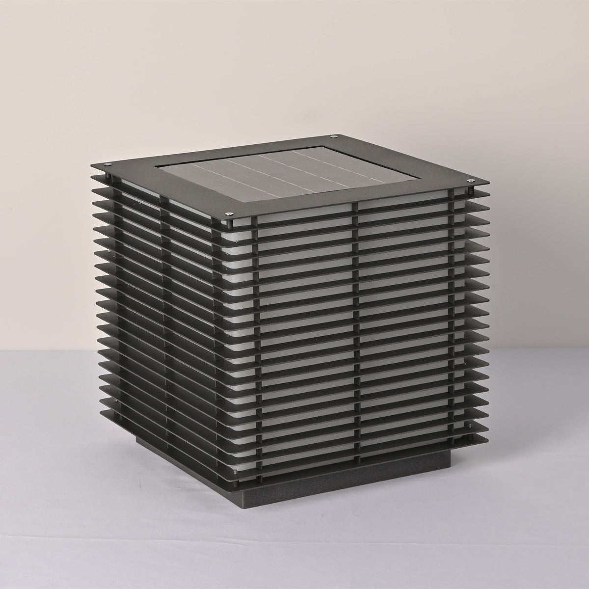 Candeeiro solar de exterior com grelha Eryon
