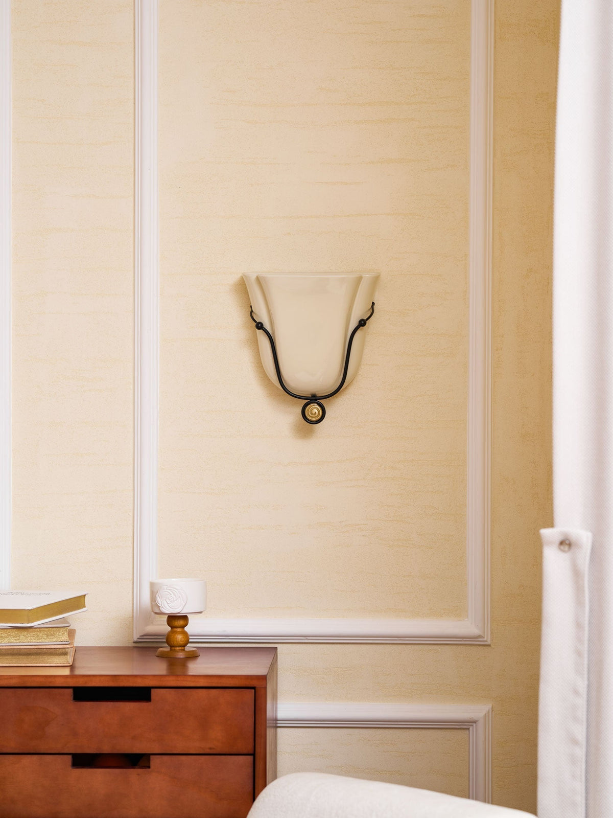 Calarette Wall Lamp