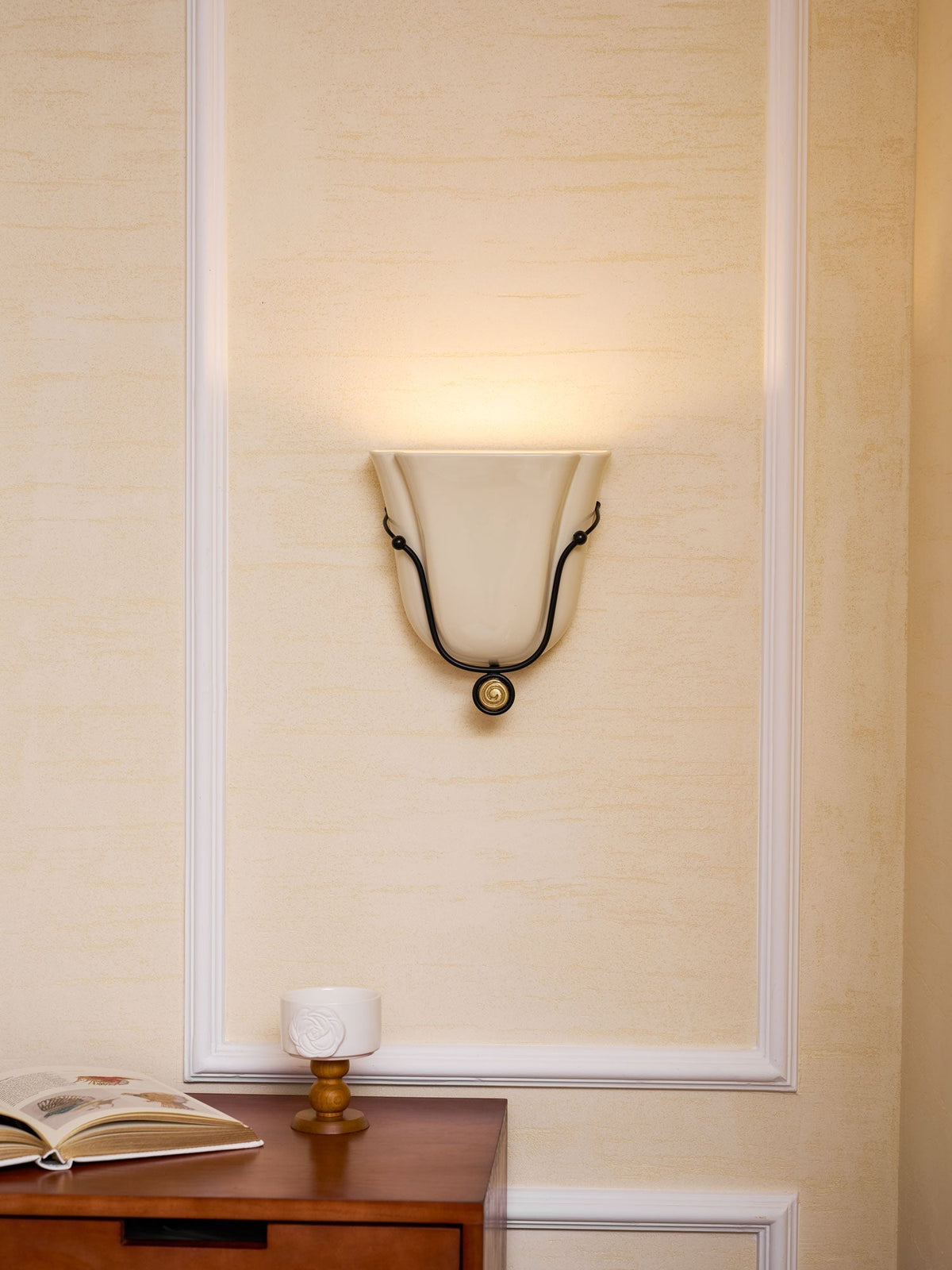 Calarette Wall Lamp