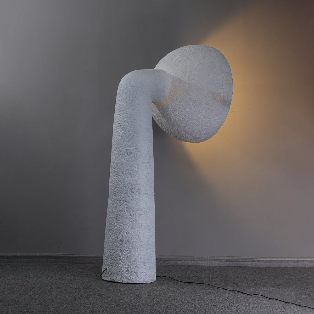 Arliris bordlampe i beton