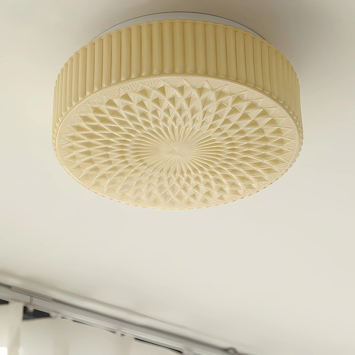 Ale loftslampe i nordisk kunstglas