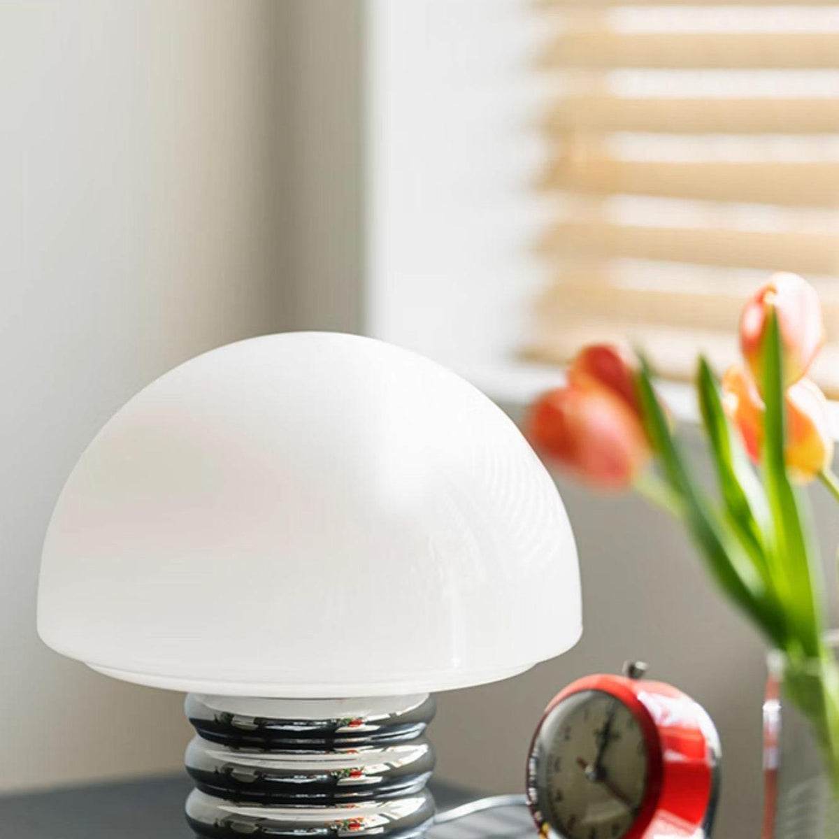 Ortvin minimalistisk glasbordslampa