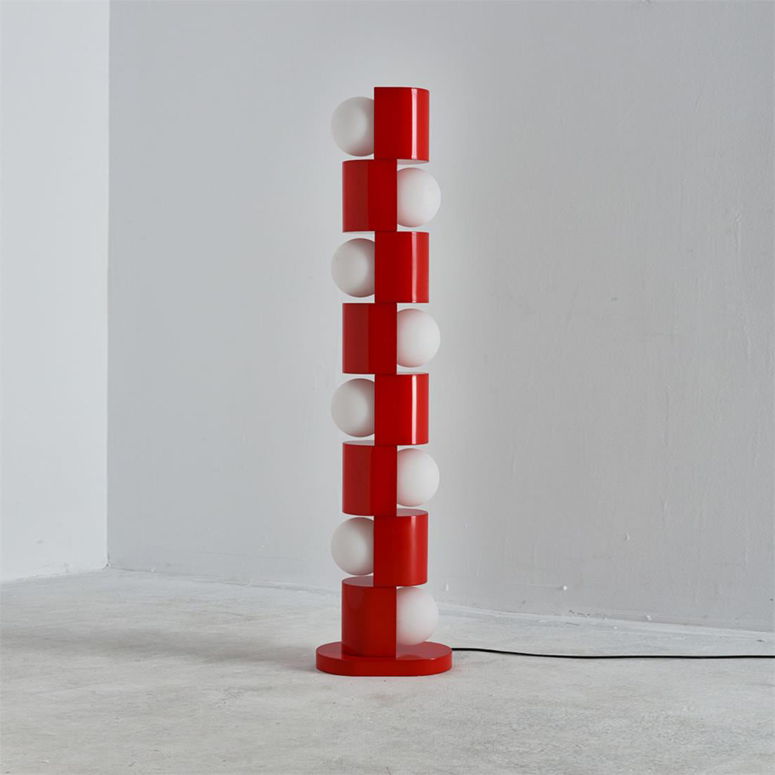 Viraeraine-golvlampa