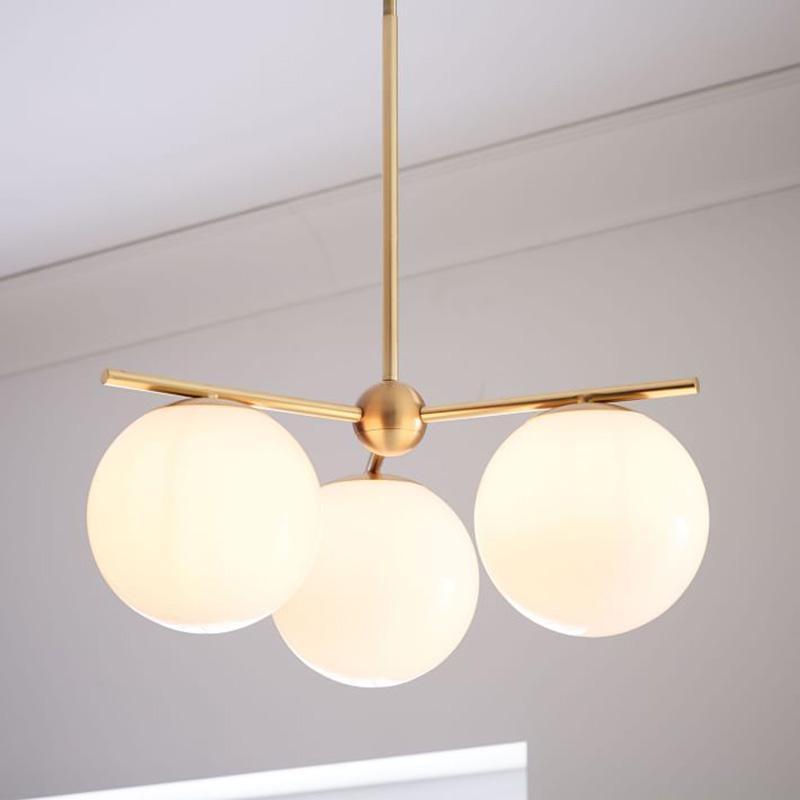 Casoella moderne Sphere & Stem-lysekrone i guldfarve med LED