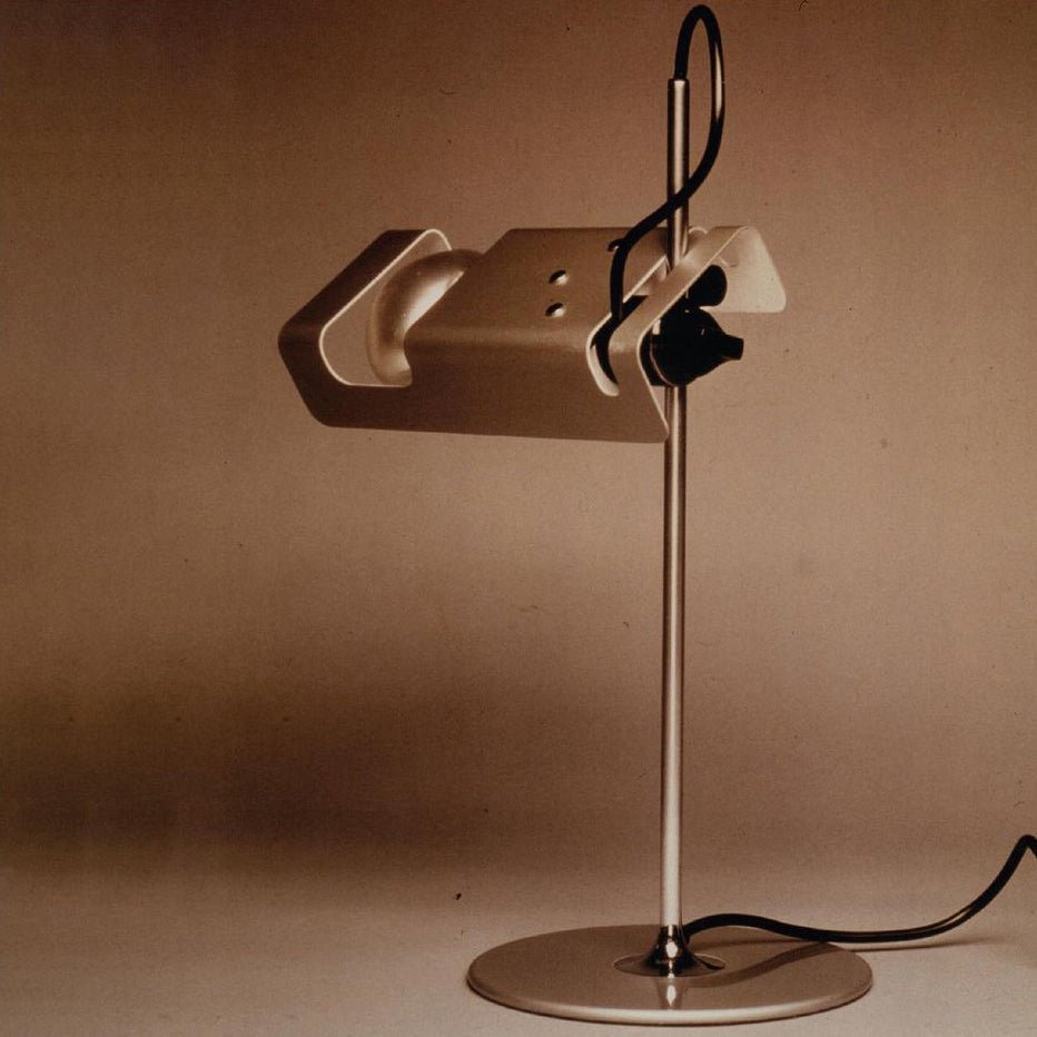 Candeeiro de mesa futurista Lumousin