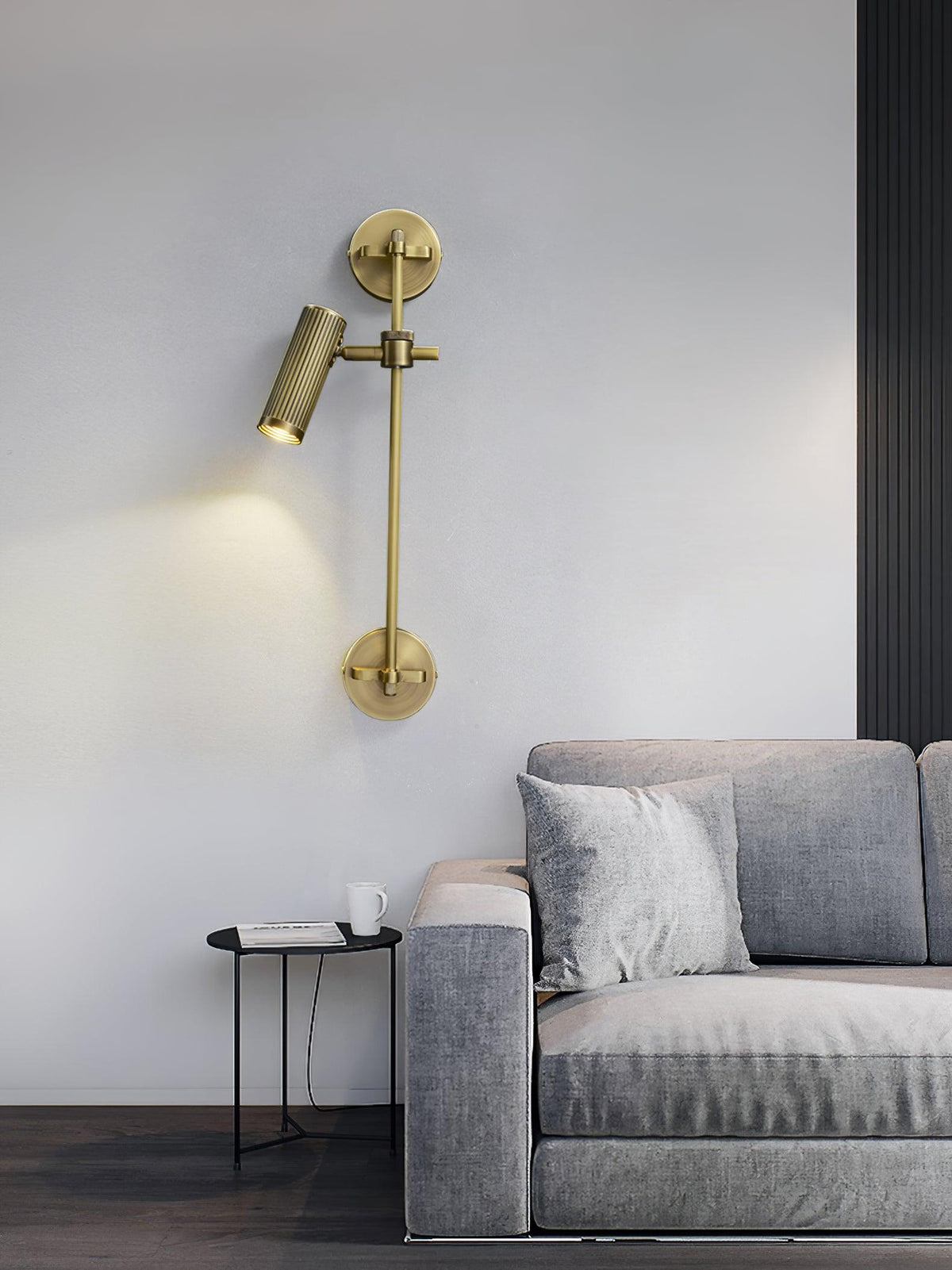 Kirixel industriell vägglampa i mässing