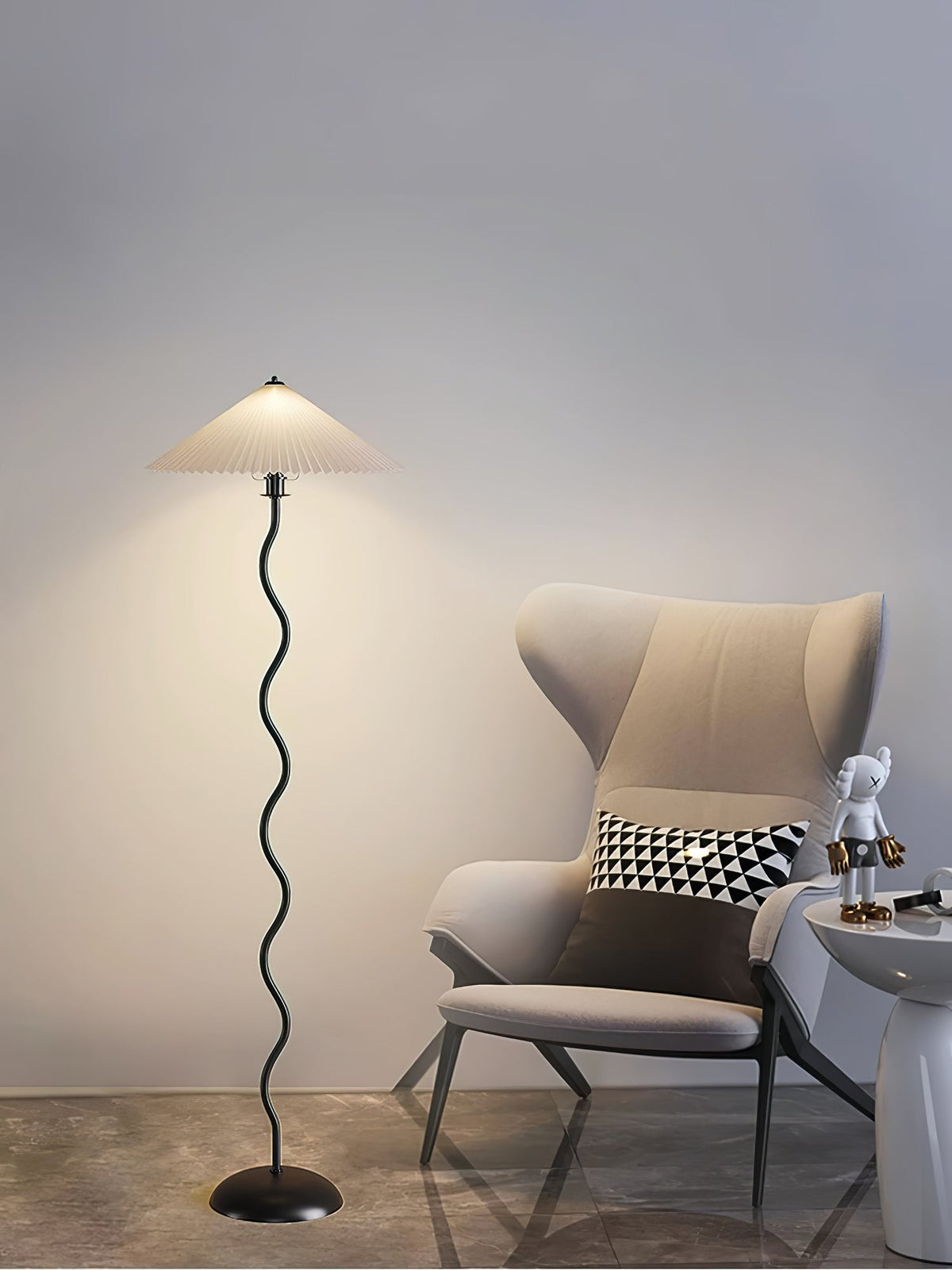Lioraven minimalistisk gulvlampe i stof