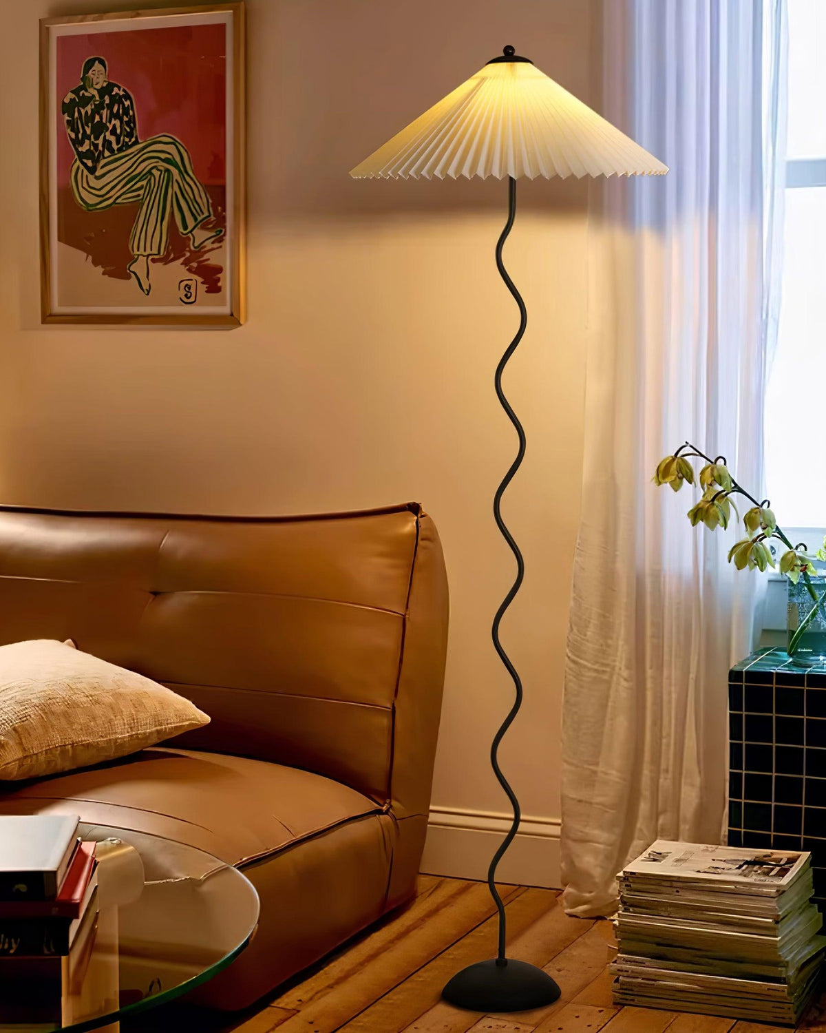 Avenaelia Floor Lamp