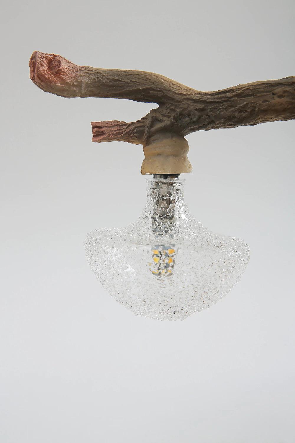 Niranielle finurlig bordlampe i resin