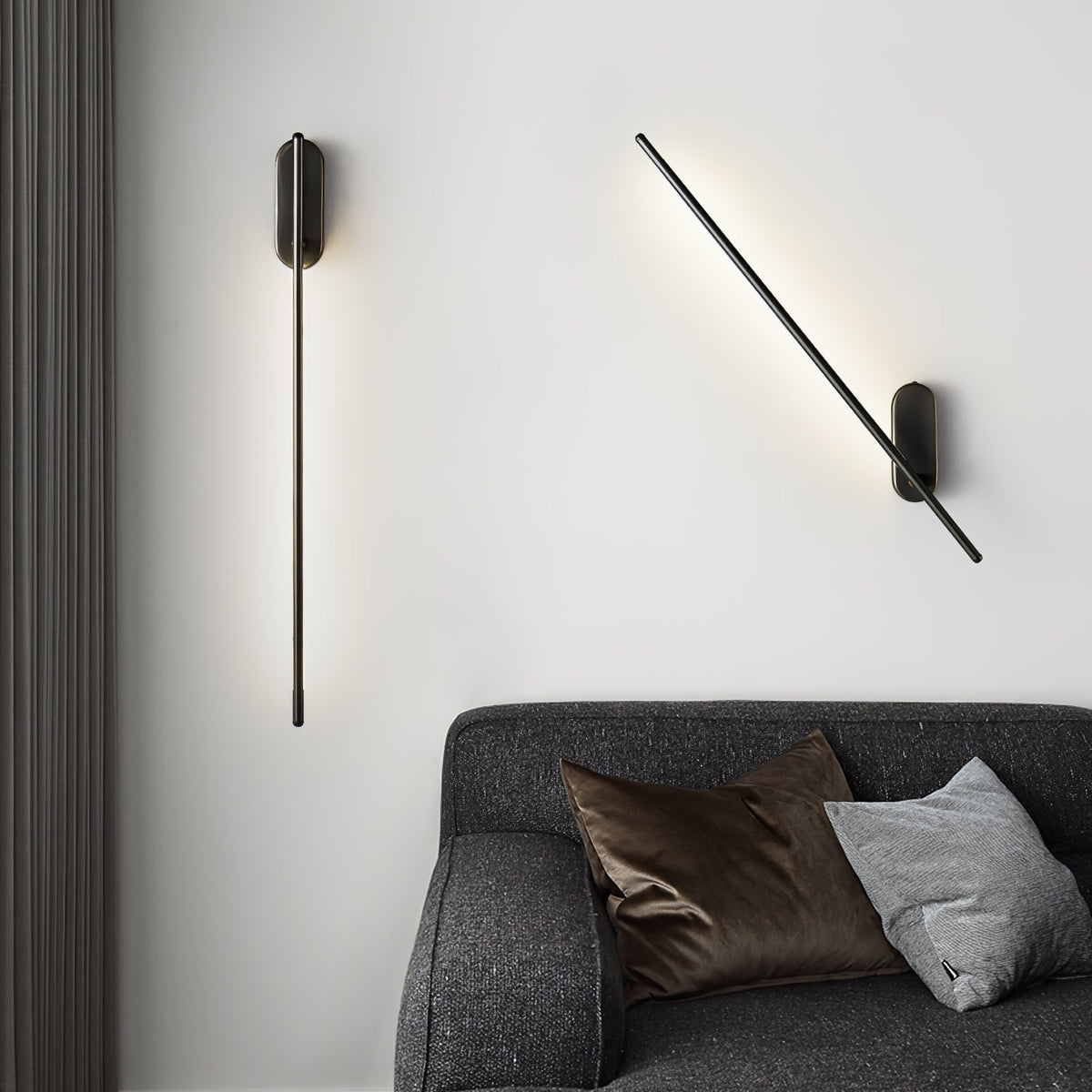 Vrysl minimalistisk væglampe med stik og stavdesign