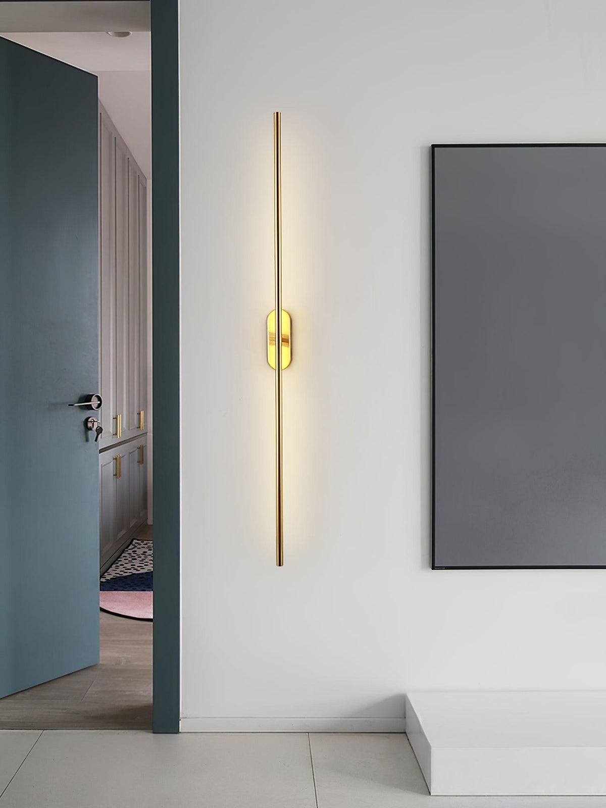 Vrysl minimalistisk væglampe med stik og stavdesign