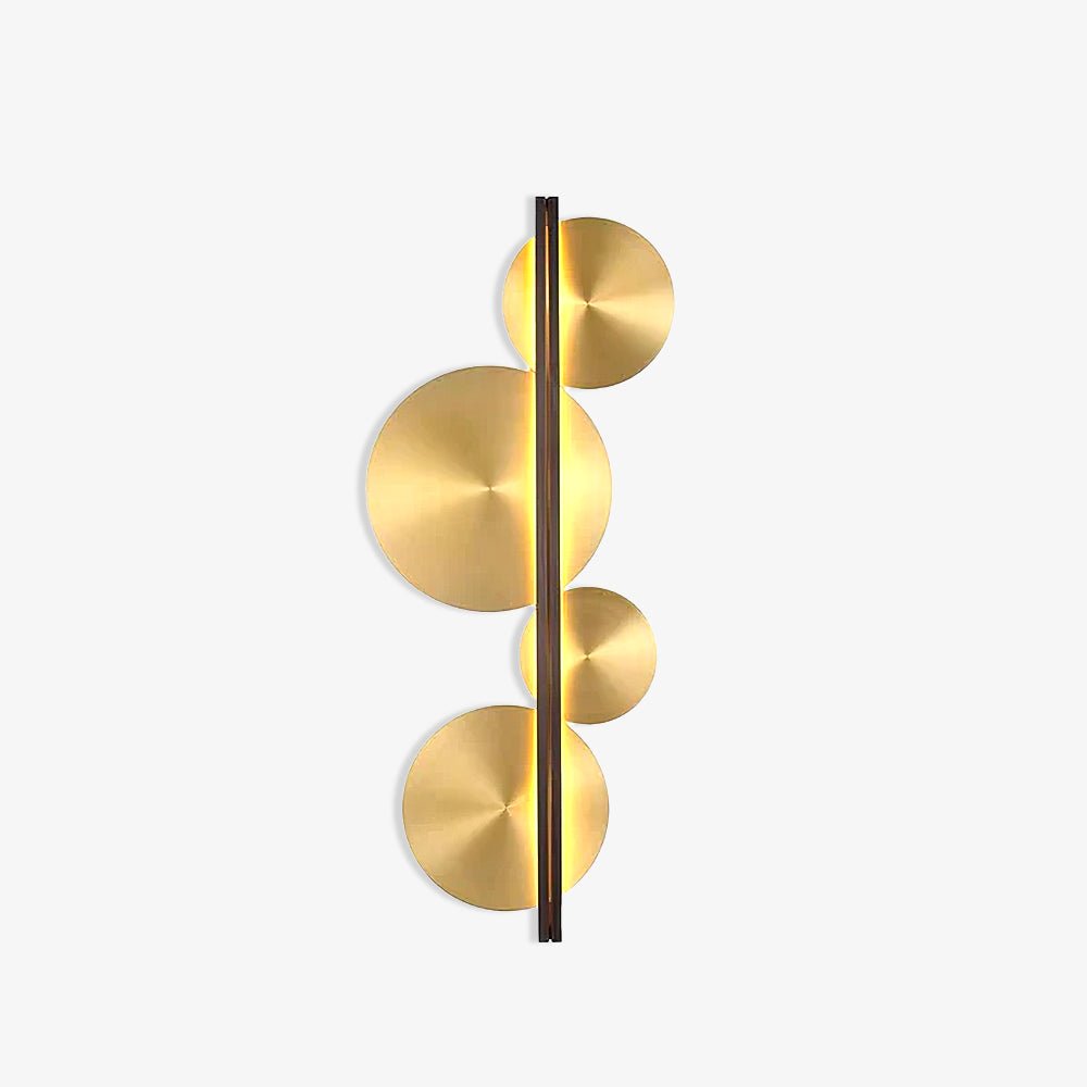 Oriivise rund, skulpturel væglampe i guld