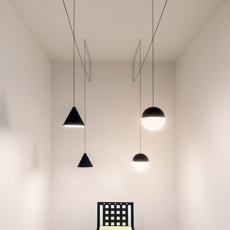 Fio minimalistisk pendellampa i plast