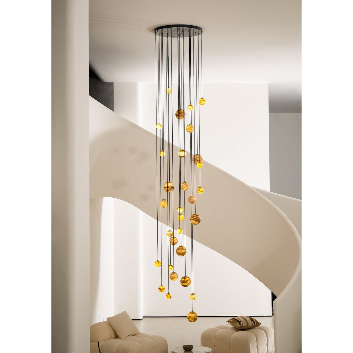 Candelabro Sultana, cascata de orbes em alabastro