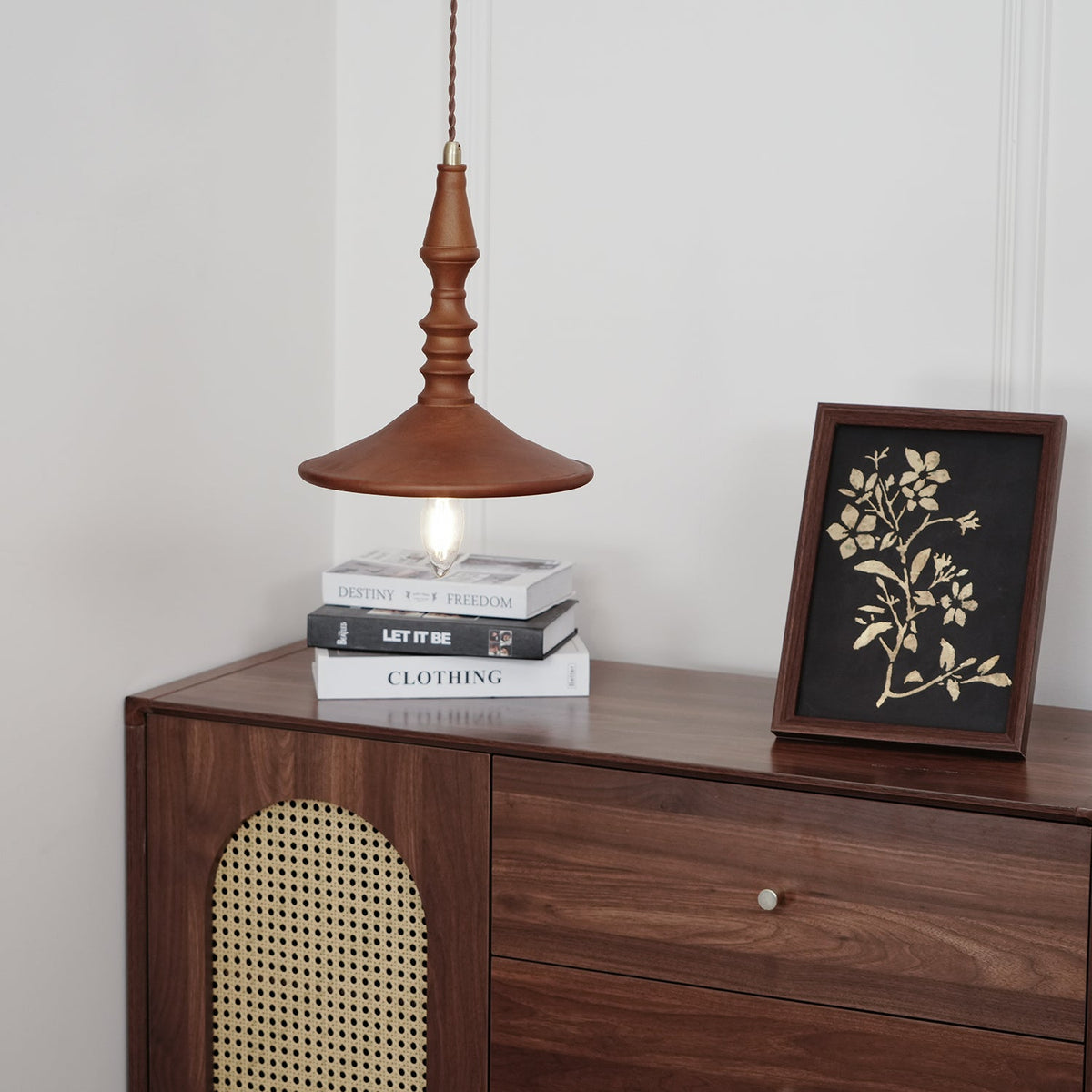 Oreliina-riippuvalaisin