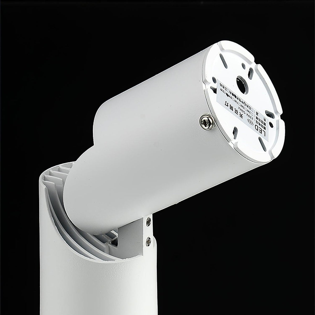 Avenaora taklampa med justerbara LED-spotlights, solig