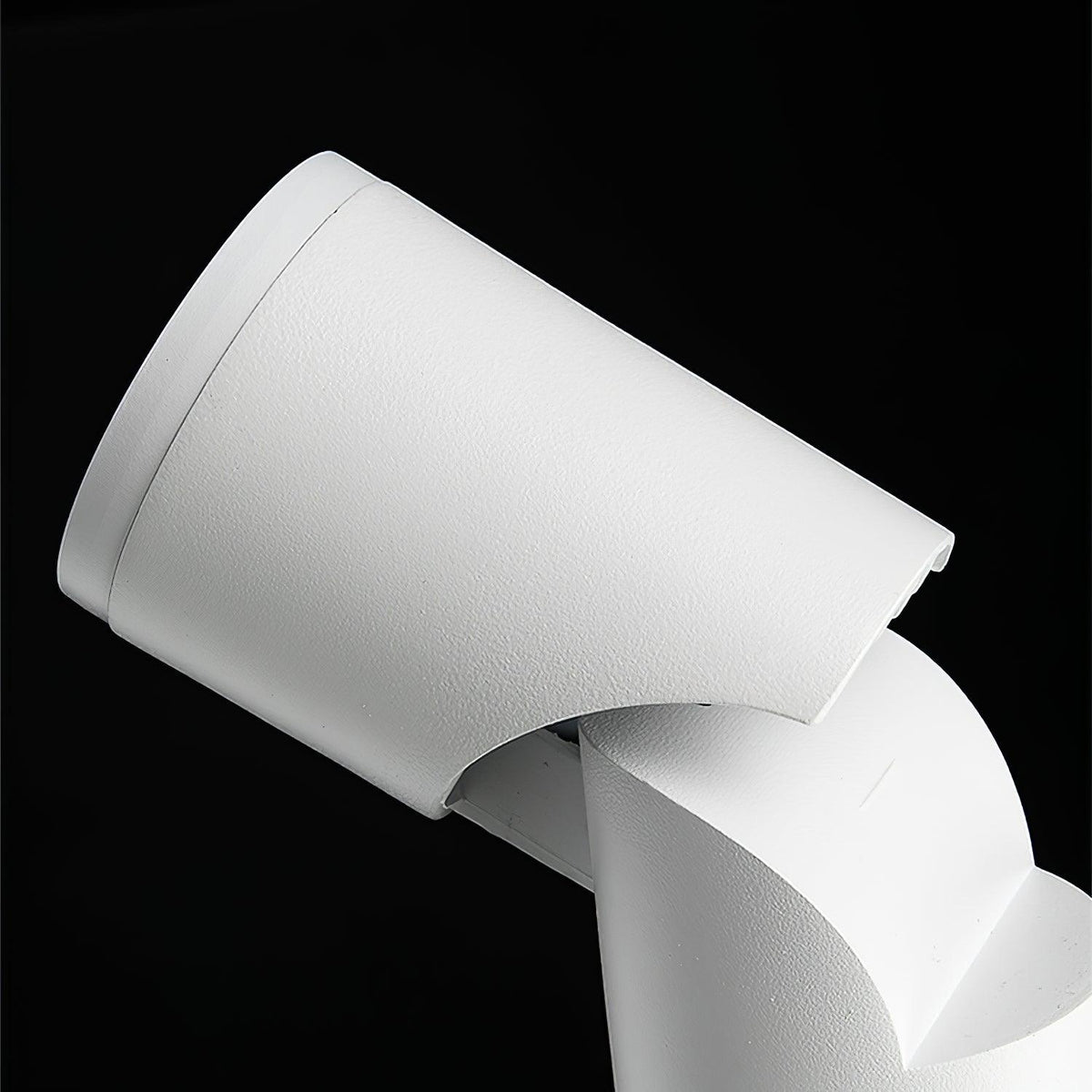 Avenaora taklampa med justerbara LED-spotlights, solig